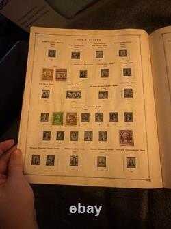 Ancien album de timbres-poste International Junior de 1939 rempli de timbres de collection