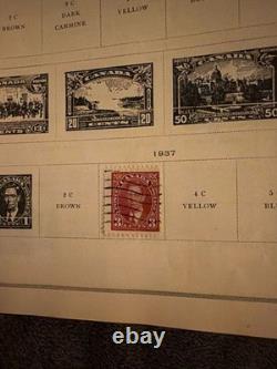 Ancien album de timbres-poste International Junior de 1939 rempli de timbres de collection