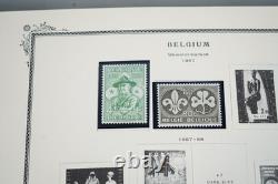 BELGIQUE 1959-ANNÉES 1990 COLLECTION DE PLUS DE 400 TIMBRES NEUFS ET OBLITÉRÉS CONSERVÉS DANS UN ALBUM SCOTT