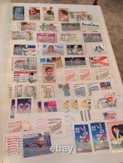 Belle collection de timbres des États-Unis et du monde entier dans un album parfait. À voir / regarder