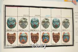 COLLECTION AMÉRICAINE DES ANNÉES 1980 DE PLUS DE 180 BLOCS DE PLAQUE NEUFS VALANT $260 RANGÉS DANS UN ALBUM