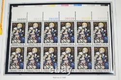 COLLECTION AMÉRICAINE DES ANNÉES 1980 DE PLUS DE 180 BLOCS DE PLAQUE NEUFS VALANT $260 RANGÉS DANS UN ALBUM