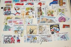 COLLECTION DE 2600+ TIMBRES DE TCHÉCOSLOVAQUIE & 5 FDC NEUFS ET USAGÉS DANS UN GRAND ALBUM