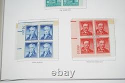 COLLECTION DE 425 BLOCS DE PLANCHES MINT D'ÉTATS-UNIS 1938-1970 DANS UN ALBUM HARRIS V. F. 240 $