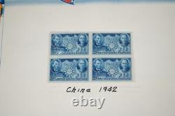 COLLECTION DE TIMBRES AMÉRICAINS DES ANNÉES 1940-1960 DE PLUS DE 325 BLOCS NEUFS DANS UN ALBUM