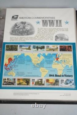 COLLECTION DE TIMBRES AMÉRICAINS DES ANNÉES 1990, 72 PANNEAUX DE TIMBRES #440-509 ENREGISTRÉS DANS UN ALBUM WHITE ACE