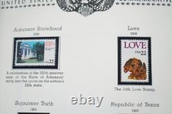 COLLECTION DE TIMBRES DES ÉTATS-UNIS DES ANNÉES 1980-2000, PLUS DE 600 TIMBRES NEUFS ET USAGÉS DANS UN ALBUM MINKUS, VAL. F. 500+ $