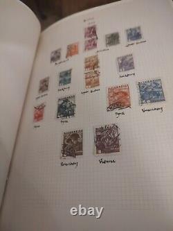 COLLECTION DE TIMBRES MONDIALE MASSIVE DANS L'ALBUM DELUXE HE HARRIS STATESMAN DES ANNÉES 1800 ET SUIVANTES