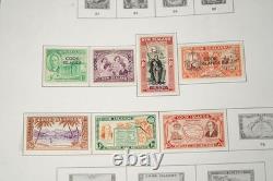 COLLECTION DE TIMBRES NEUFS DES ÎLES COOK 1920-1980, PLUS DE 500 TIMBRES CONSERVÉS DANS UN ALBUM HARRIS