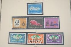 COLLECTION DE TIMBRES SAMOA DES ANNÉES 1950 À 1980, PLUS DE 375 TIMBRES, MAJORITÉ NEUF SANS CHARNIÈRE DANS UN ALBUM