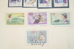 COLLECTION DE TIMBRES SAMOA DES ANNÉES 1950 À 1980, PLUS DE 375 TIMBRES, MAJORITÉ NEUF SANS CHARNIÈRE DANS UN ALBUM