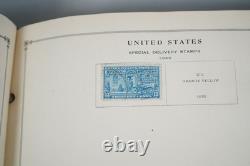 COLLECTION DES ÉTATS-UNIS ET DU MONDE DES ANNÉES 1940 DE PLUS DE 1 200 TIMBRES NEUFS ET USAGÉS DANS UN ALBUM SCOTT