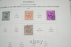 COLLECTION DES ÉTATS-UNIS ET DU MONDE DES ANNÉES 1940 DE PLUS DE 1 200 TIMBRES NEUFS ET USAGÉS DANS UN ALBUM SCOTT