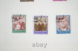 COLLECTION MONDIALE DE TIMBRES DES ANNÉES 1920 À 1970, PLUS DE 850 TIMBRES NEUFS ET USAGÉS STOCKÉS DANS UN ALBUM A-K