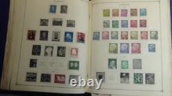 Collection Allemagne Stampsweis dans un album Scott International, env. 2 135 timbres <br/>
Collection Allemagne Stampsweis dans un album Scott International, env. 2 135 timbres <br/>