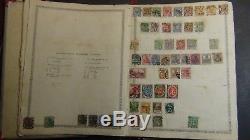 Collection De Timbres Ww Dans L'album De Zschieshe En 1884 Ou Plus Avec 1 050 Timbres