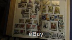 Collection De Timbres Ww En 4 Vol. Regent Albums Chargés Avec Environ 20k Timbres