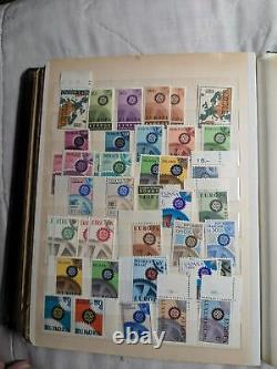 Collection Europa de qualité inhabituelle dans un album de stock de qualité MNH 48 photos