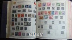 Collection Stampsweis WW dans un album Minkus est d'environ 5500 timbres.