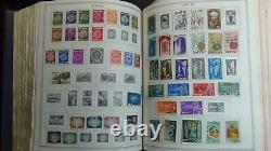 Collection Stampsweis WW dans un album Minkus est d'environ 5500 timbres.