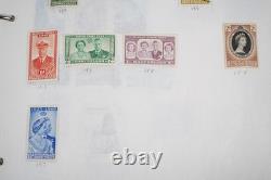 Collection britannique d'Afrique de plus de 1 900 timbres neufs et usagés stockés dans un album