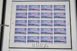 Collection commémorative américaine 2009 de 85 timbres et 25 feuillets dans un album White Ace