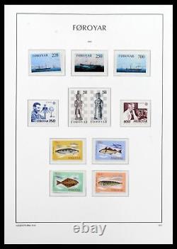 Collection complète de timbres Lot 39021, neufs sans charnière des îles Féroé 1940-2000 dans un album Kabe.