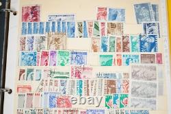 Collection d'Albanie de 825+ timbres neufs et utilisés dans un album sur des pages de stock