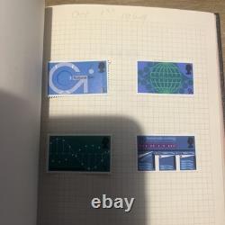 Collection d'Albums de Timbres du Monde Vintage avec Plus de 2000 Timbres 6 Albums Années 70