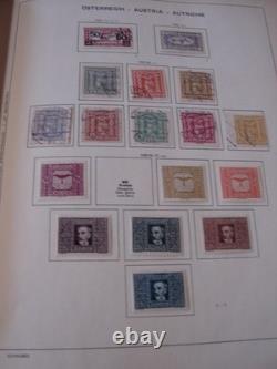 Collection d’Autriche dans un album Schaubek, valeur au catalogue de plus de 7 000 $, avec plus de 1 800 exemplaires neufs et non utilisés