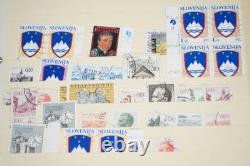 Collection d'Europe de l'Est de plus de 3300 timbres neufs et oblitérés, conservés dans un album