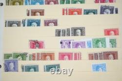 Collection d'Europe de l'Est de plus de 3300 timbres neufs et oblitérés, conservés dans un album