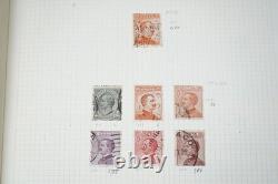 Collection d'Italie de plus de 1400 timbres neufs et utilisés dans un album sur pages quadrillées