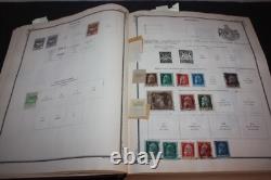 Collection d'album de timbres Scott Brown International 1901-1920 d'environ 2 700 timbres