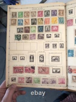Collection d’album de timbres vintage Regent World, certains timbres rares de collection