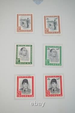 Collection d'albums Indonésie 2 de plus de 275 timbres simples et 50 blocs de 4 tous MNH