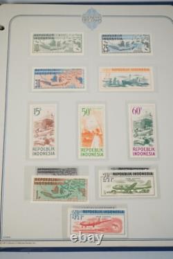 Collection d'albums Indonésie 2 de plus de 275 timbres simples et 50 blocs de 4 tous MNH