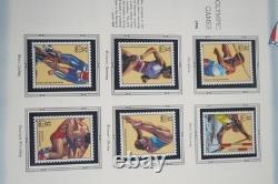 Collection de 125 timbres, 10 feuillets et 1 livret dans un album White Ace, États-Unis 1996-1997