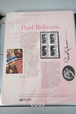 Collection de 60 panneaux de timbres commémoratifs MNH US 2004-2006 dans un album