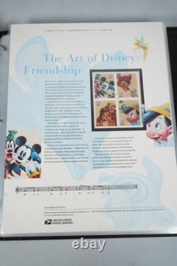 Collection de 60 panneaux de timbres commémoratifs MNH US 2004-2006 dans un album