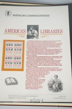 Collection de 80 panneaux de timbres commémoratifs US 1981-1984 stockés dans un album USPS