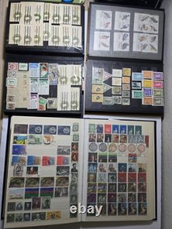 Collection de Livre de Timbres Chargé de 14 Timbres Joystamp Worldwide