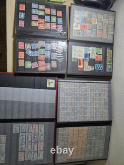 Collection de Livre de Timbres Chargé de 14 Timbres Joystamp Worldwide