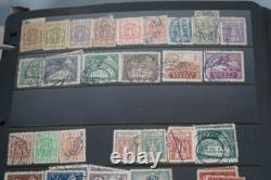 Collection de Pologne de plus de 4500 timbres neufs et utilisés stockés dans un album sur des pages de stock