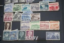 Collection de Pologne de plus de 4500 timbres neufs et utilisés stockés dans un album sur des pages de stock