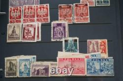 Collection de Pologne de plus de 4500 timbres neufs et utilisés stockés dans un album sur des pages de stock