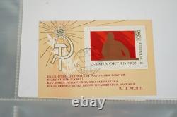 Collection de Russie de 250+ timbres et feuillets-souvenirs neufs et utilisés rangés dans un album bleu