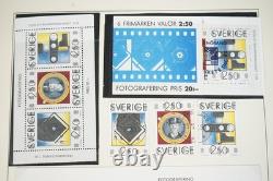 Collection de Suède de plusieurs centaines de timbres neufs, FDC et livrets dans un album
