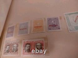 Collection de Timbres Boutique Mondiale dans un Album Vintage Plus Fait Main. Véritable Bijou