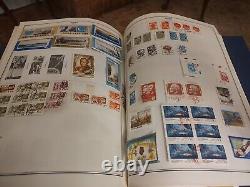 Collection de Timbres Exceptionnelle du Monde Entier dans l'Album Parfait HE Harris Statesman WOW